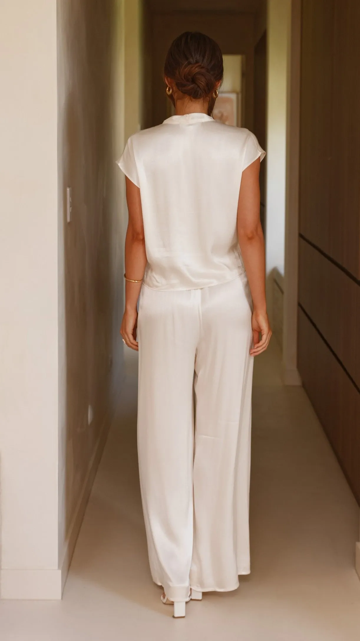Brylee V Neck Top - Cream