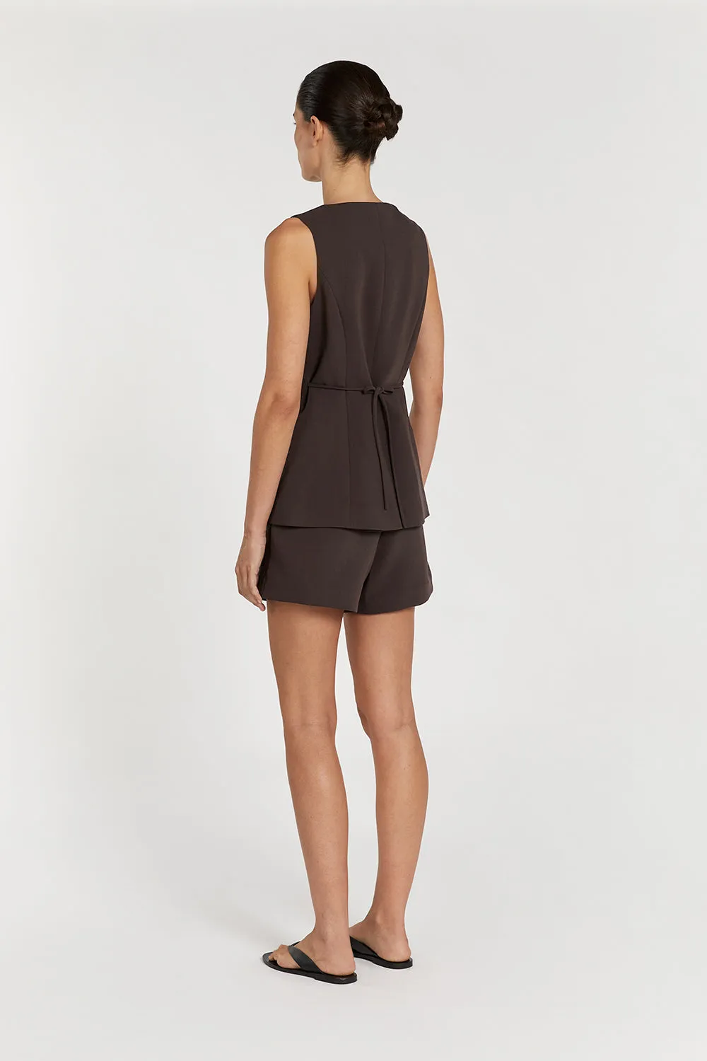 ELLE DARK CHOCOLATE TAILORED SHORT