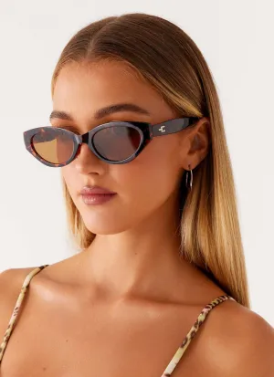 Janice Sunglasses - Tort