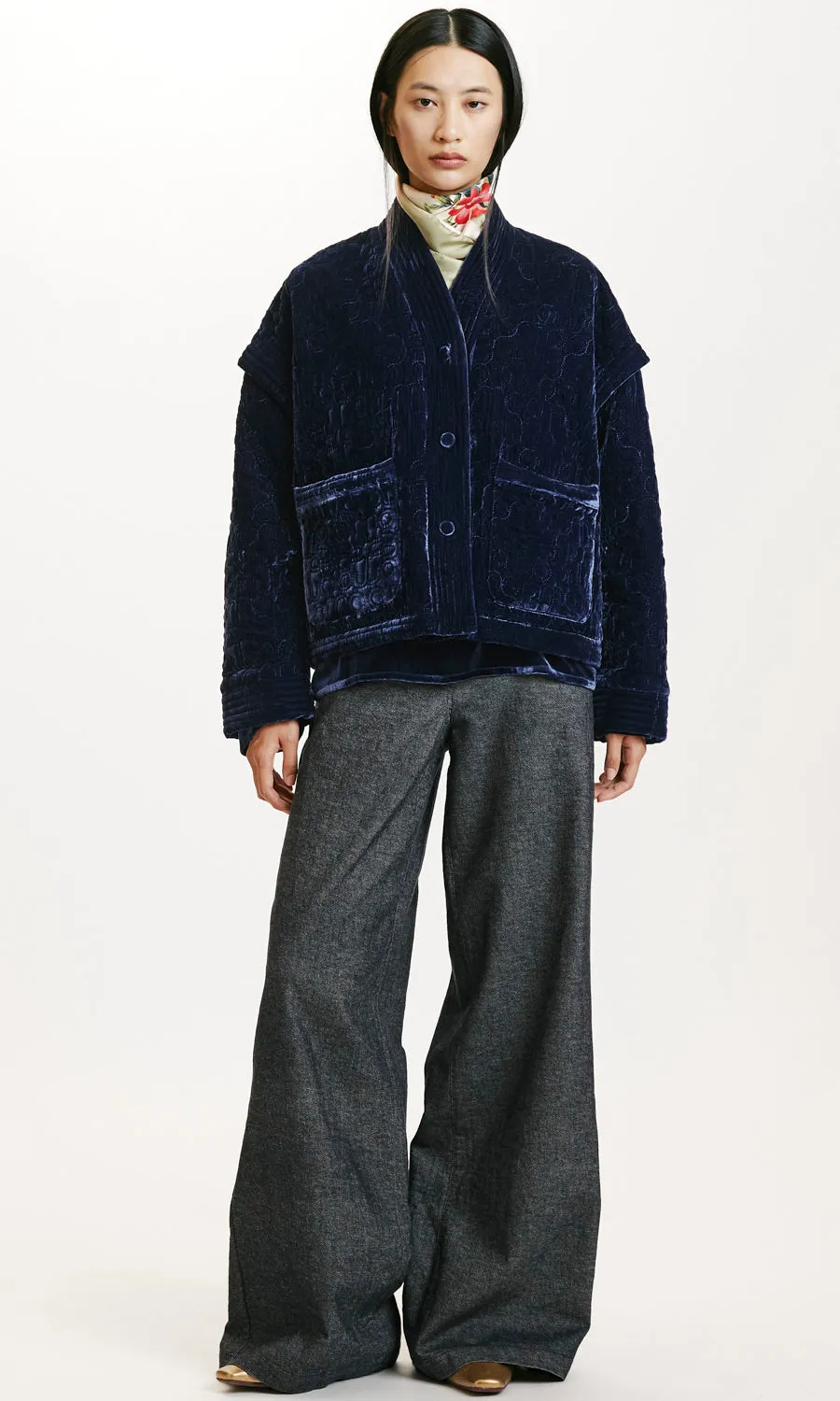 Momoni Kuma Jacket Quilted Silk Blend - Indigo