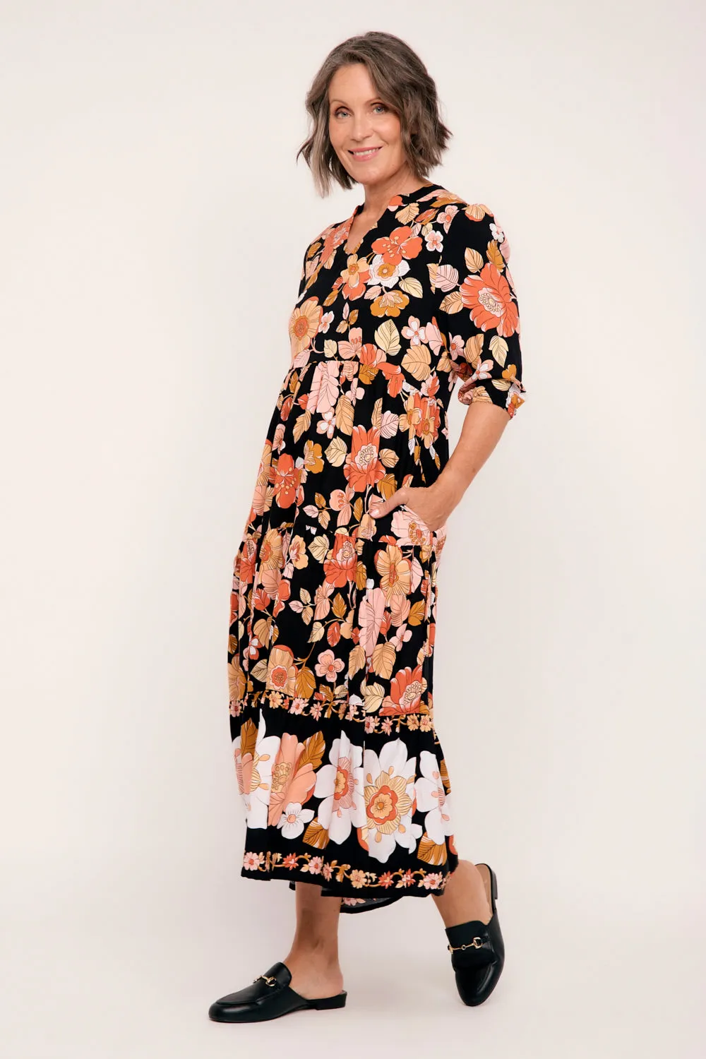 Sabre V-Neck Dress in Sweet Blooms