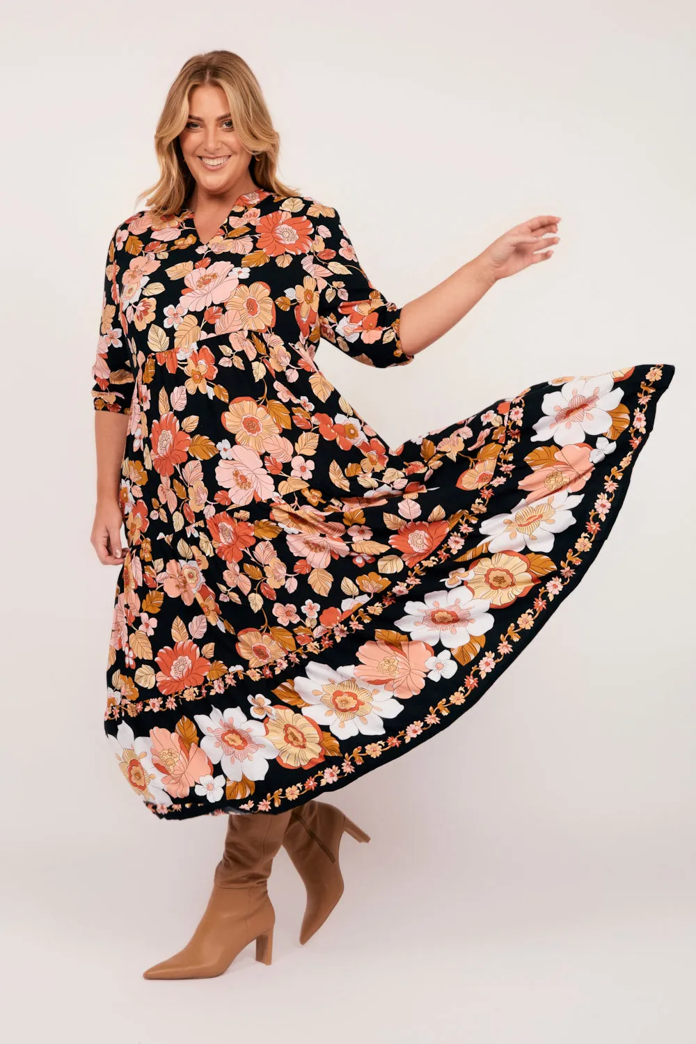 Sabre V-Neck Dress in Sweet Blooms
