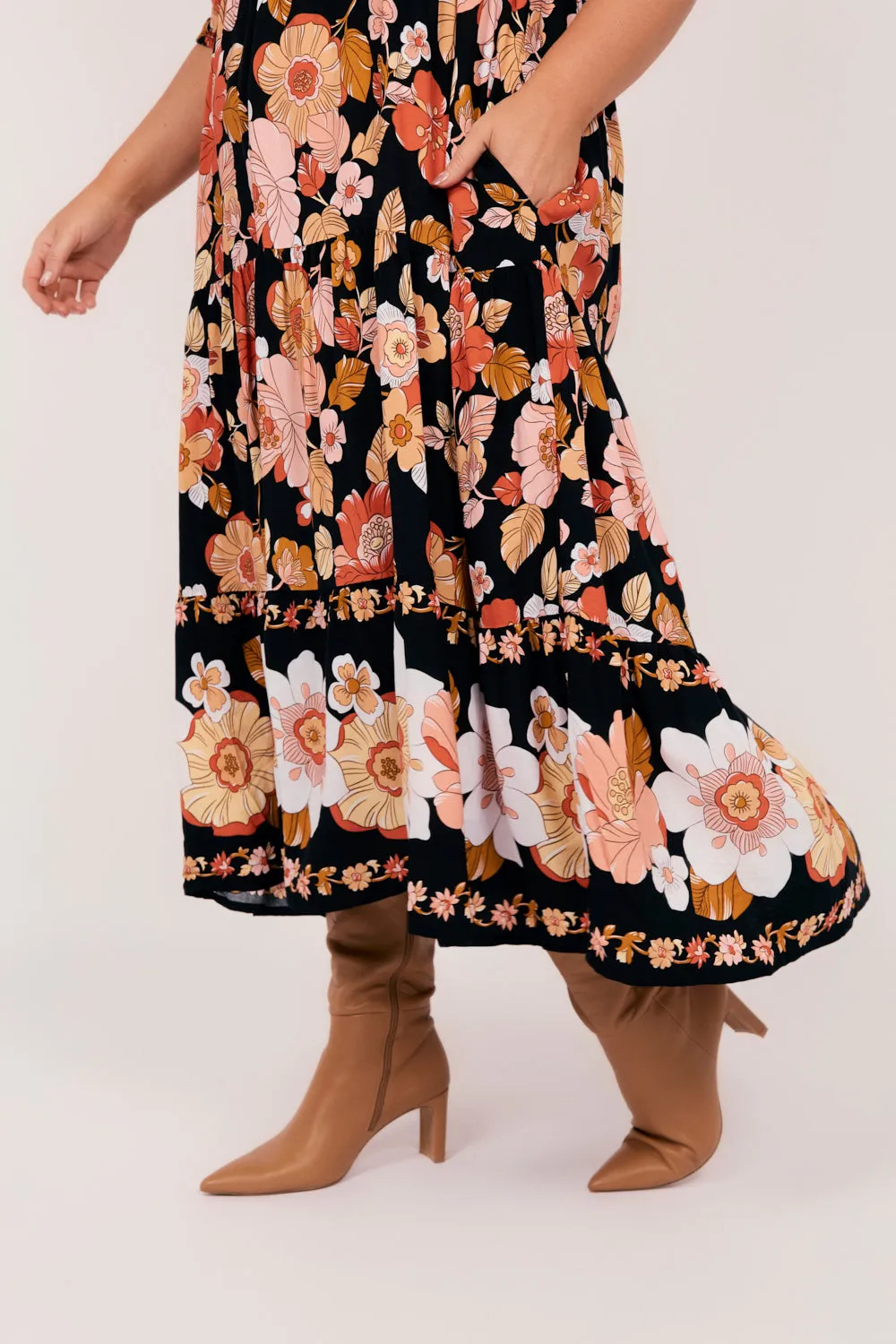 Sabre V-Neck Dress in Sweet Blooms