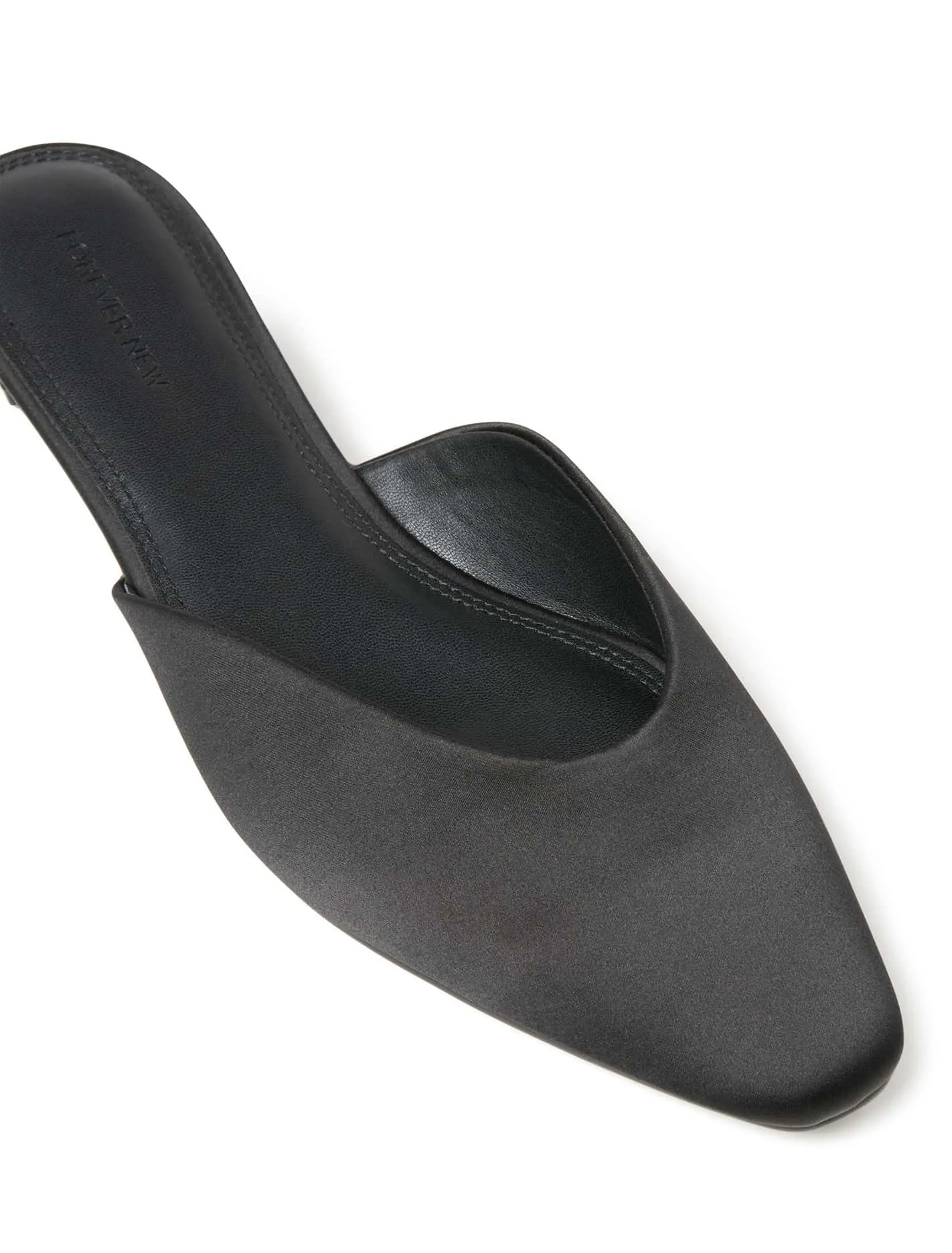 Scottie Closed Toe Heeled Mule