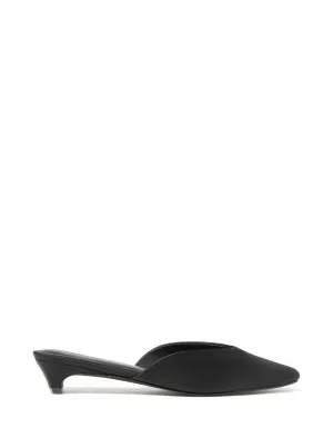 Scottie Closed Toe Heeled Mule